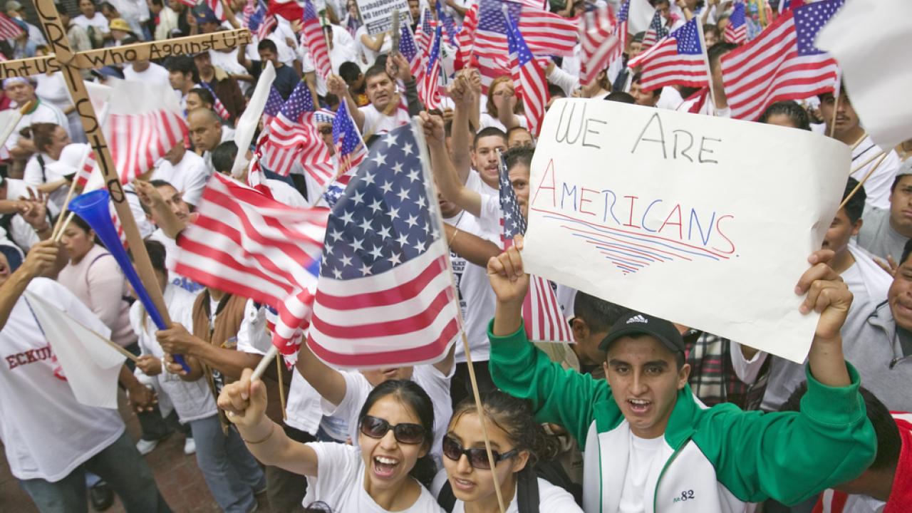 Picture of Protesting Mexican Immigrants